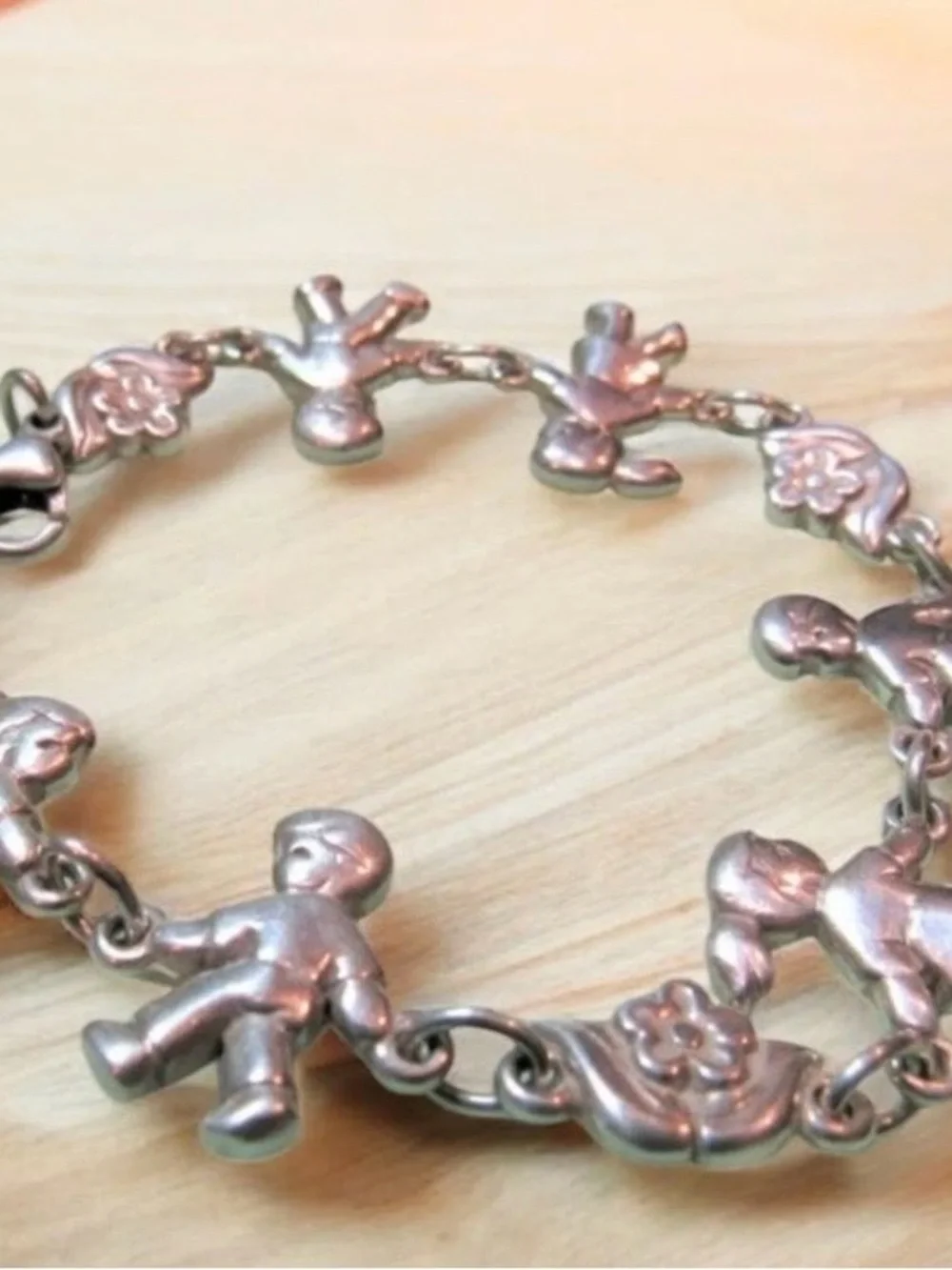 JAMES AVERY Retired Children and Flowers Link Charm Bracelet Fine Sterling Y13R